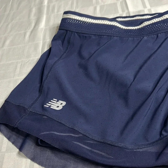 NEW BALANCE BLUE  WITH WHITE STRIPES NWT XL TOURNAMENT SKORT - Picture 5 of 16